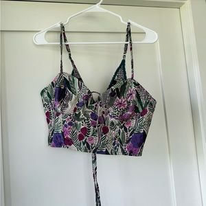 Fore Modern Floral set- top and mini skirt. Only worn once. EUC. Size medium.